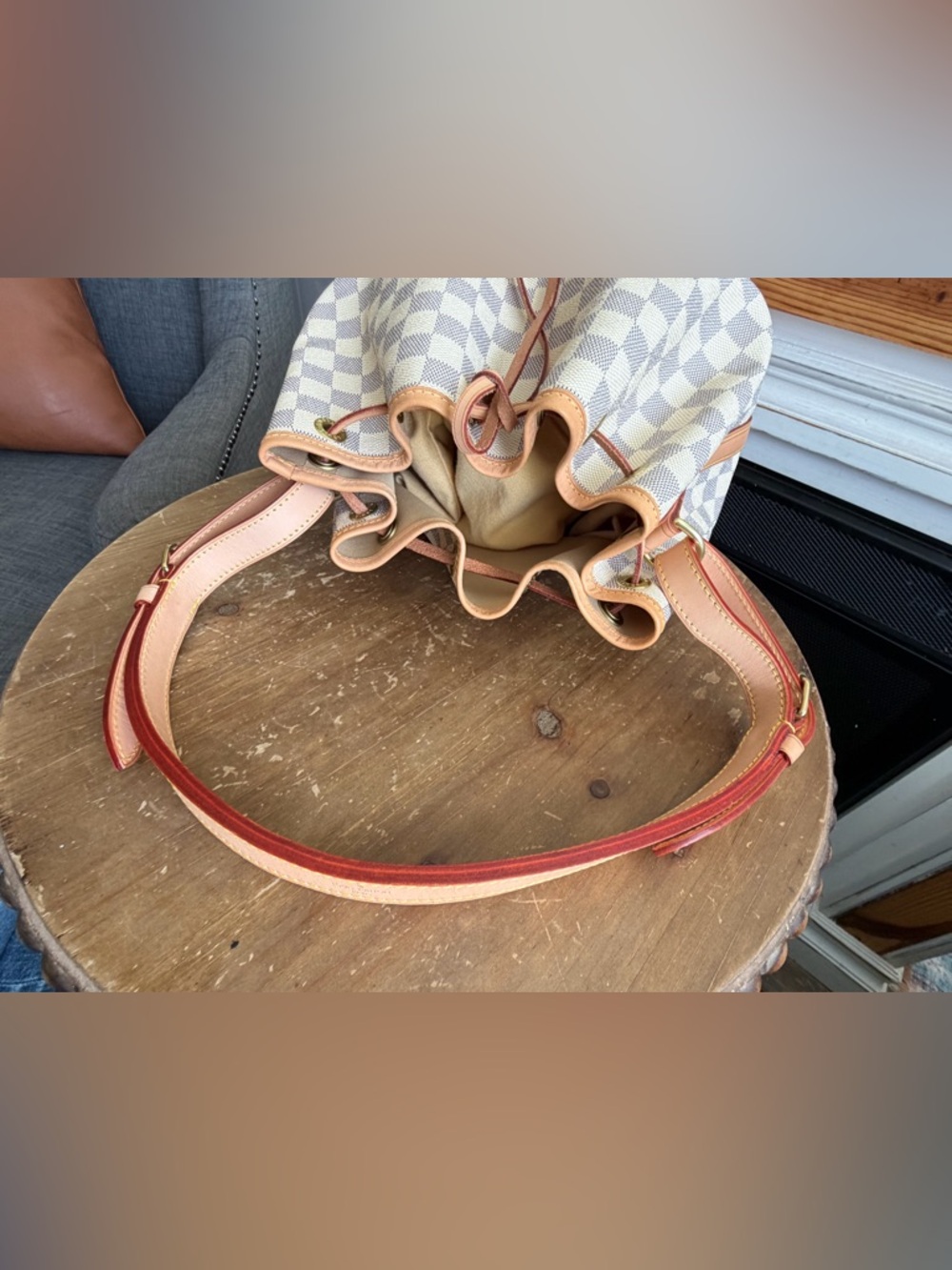 Louis Vuitton Noe GM in Damier Azur Drawstring Bucket Shoulder Bag - Picture 13 of 16